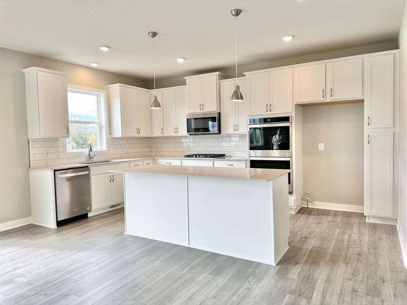 3115 Sunflower Way NW, Prior Lake, MN 55372
