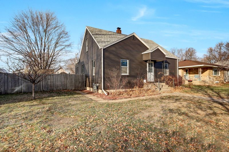 739 Mckinley Pl S, Saint Cloud, MN 56301