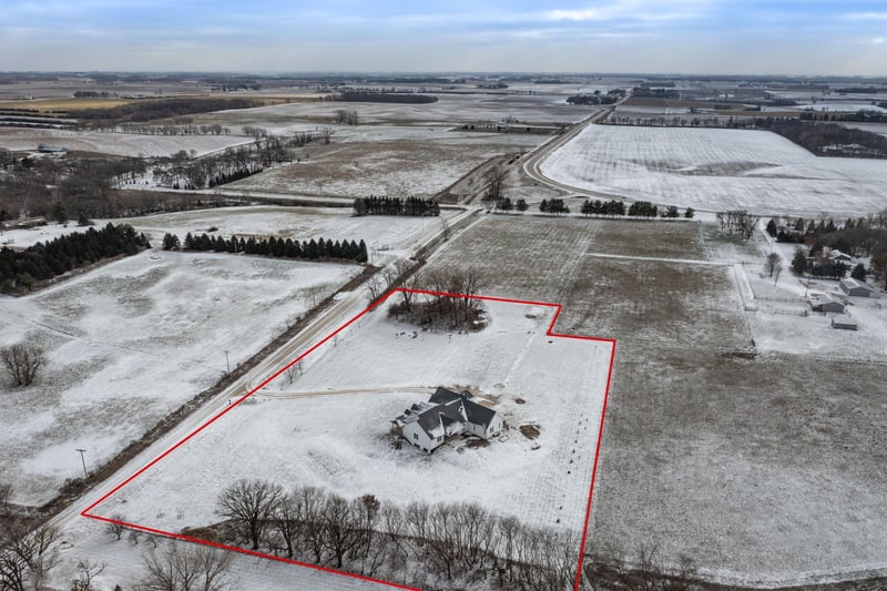 2785 90th Ave SE, Eyota, MN 55934