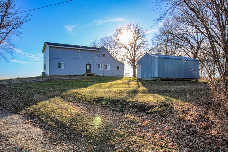 49132 Hillview Dr, Parkers Prairie, MN 56361