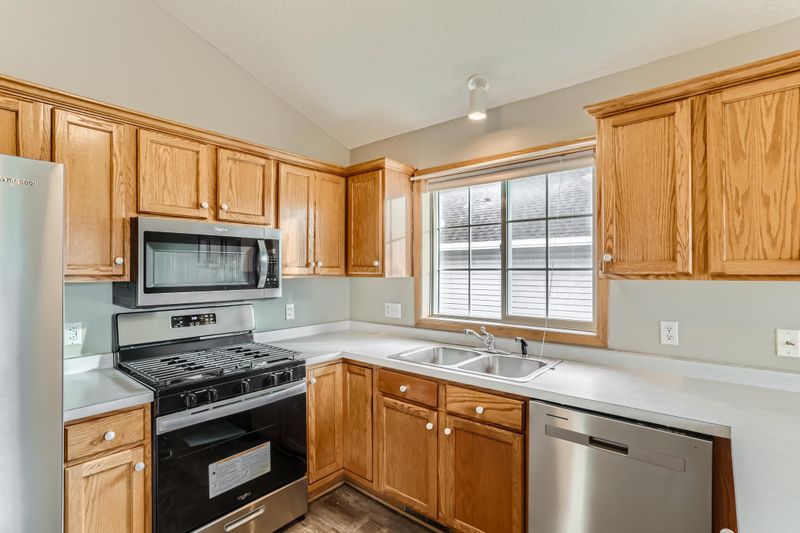 708 11th St, Farmington, MN 55024