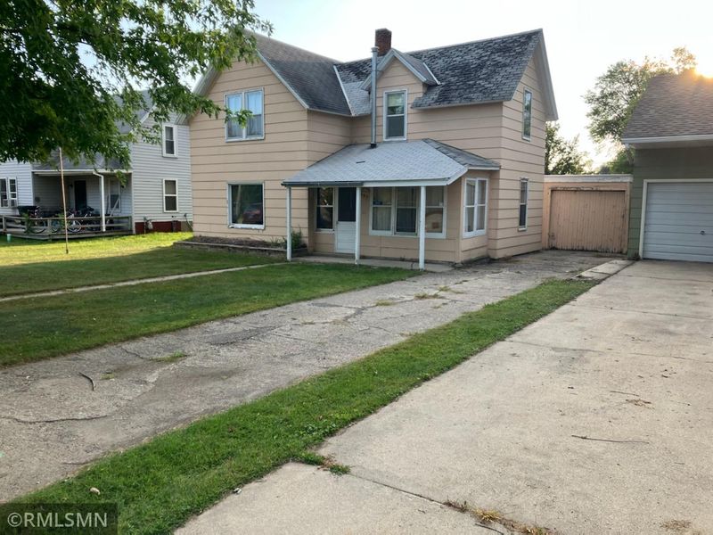 507 Marshall Ave, Henning, MN 56551