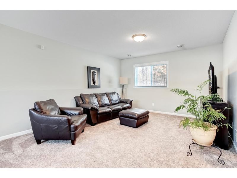 6812 Aldrich Ave N, Brooklyn Center, MN 55430