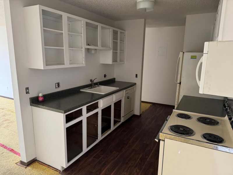 4001 Heritage Hills Dr #210, Bloomington, MN 55437