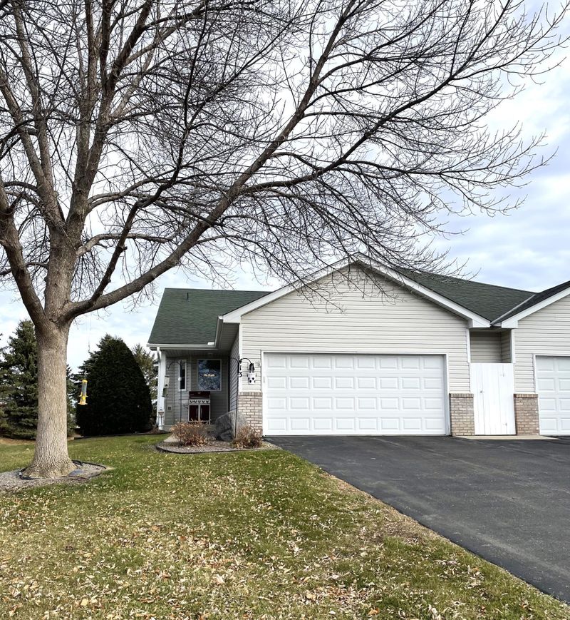 413 Buffalo Run Rd, Buffalo, MN 55313