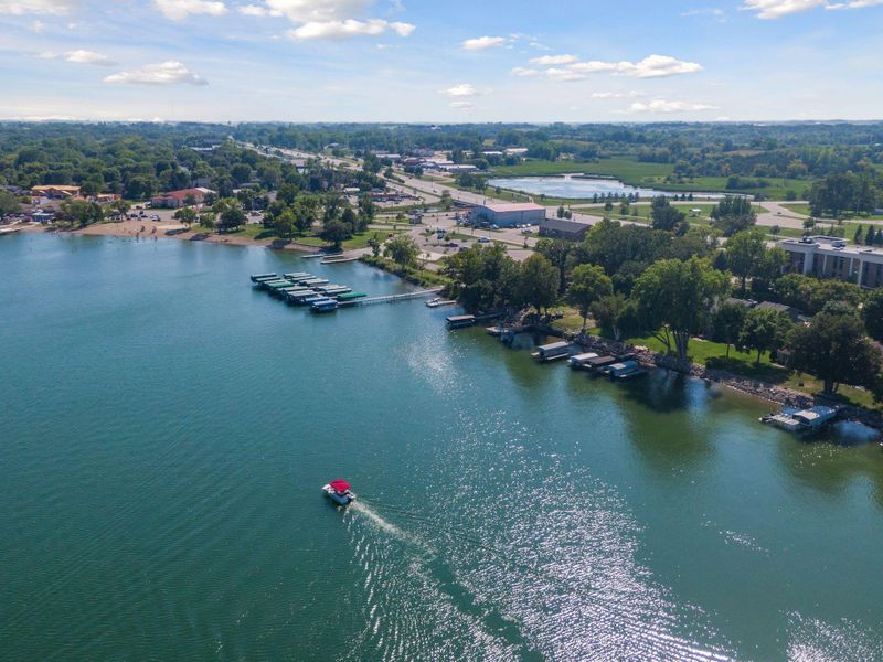 100 Harriet St #B, Spicer, MN 56288