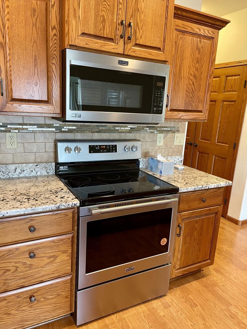195 Ashley Ln, Alexandria, MN 56308