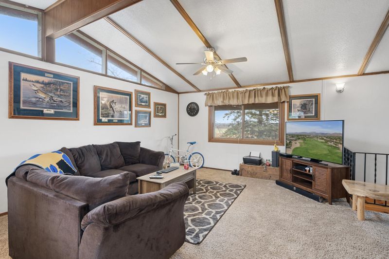 601 Seminole Ave, Osceola, WI 54020