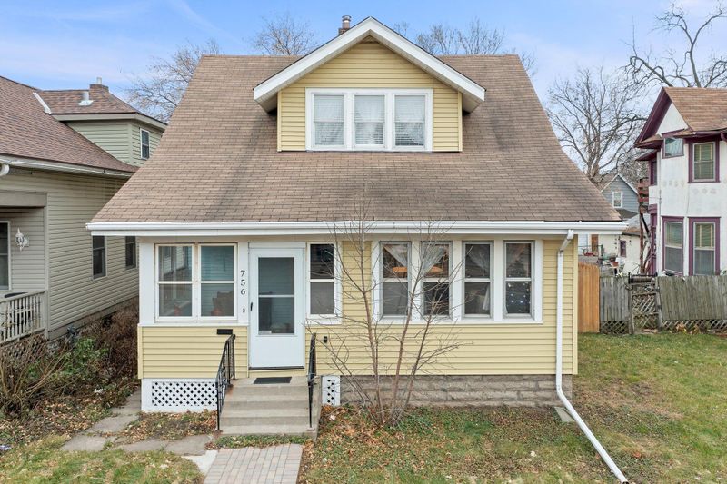 756 University Ave W, Saint Paul, MN 55104
