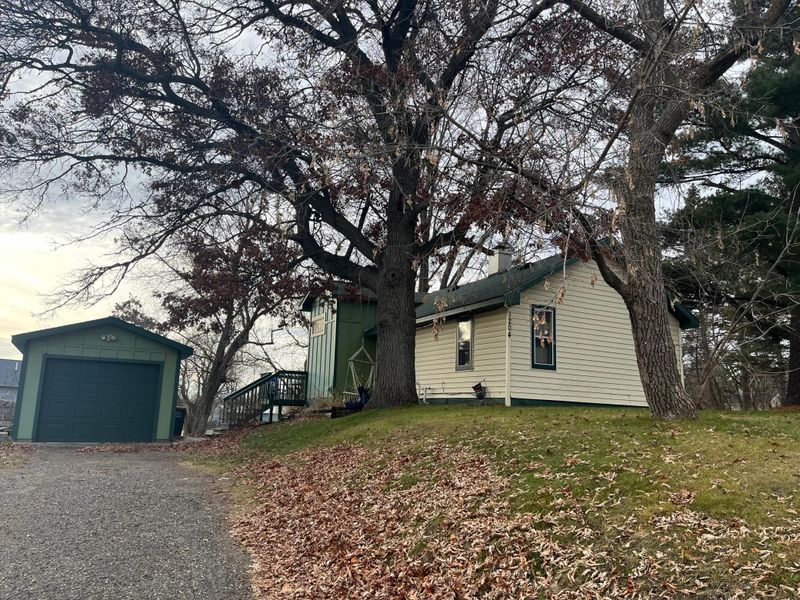 1204 H St NE, Brainerd, MN 56401