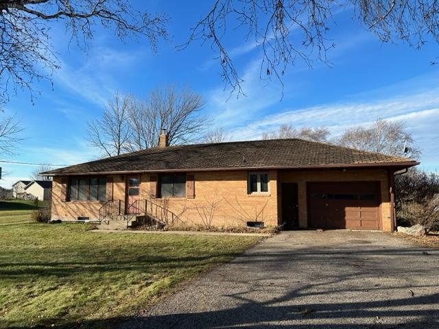 621 Ash Ave S, Mayer, MN 55360