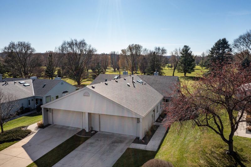 4888 Tee Ct SW, Rochester, MN 55902