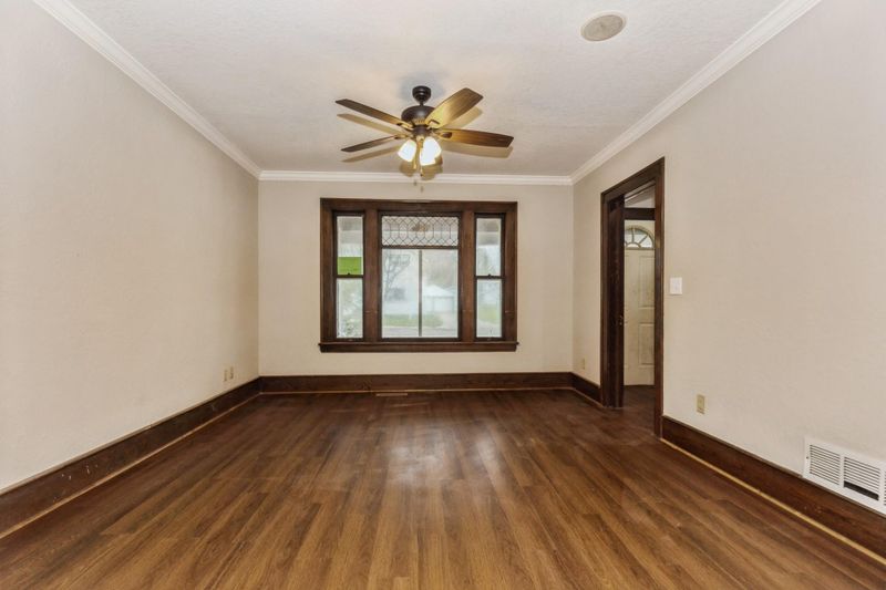 108 E Baker St, Arlington, MN 55307