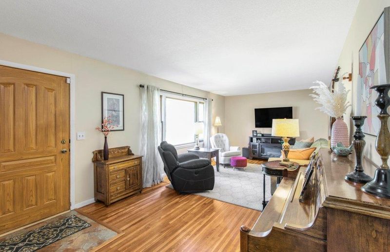 5228 Capitol St NE, Fridley, MN 55421