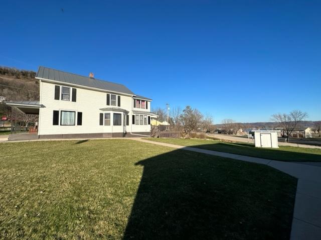 105 S 3rd St, Brownsville, MN 55919