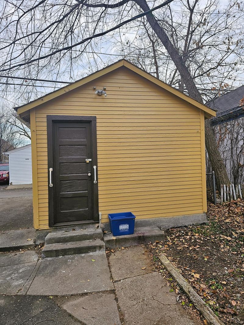 1172 Maryland Ave E, Saint Paul, MN 55106