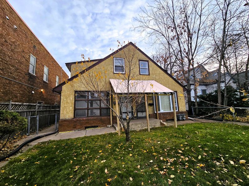 1172 Maryland Ave E, Saint Paul, MN 55106