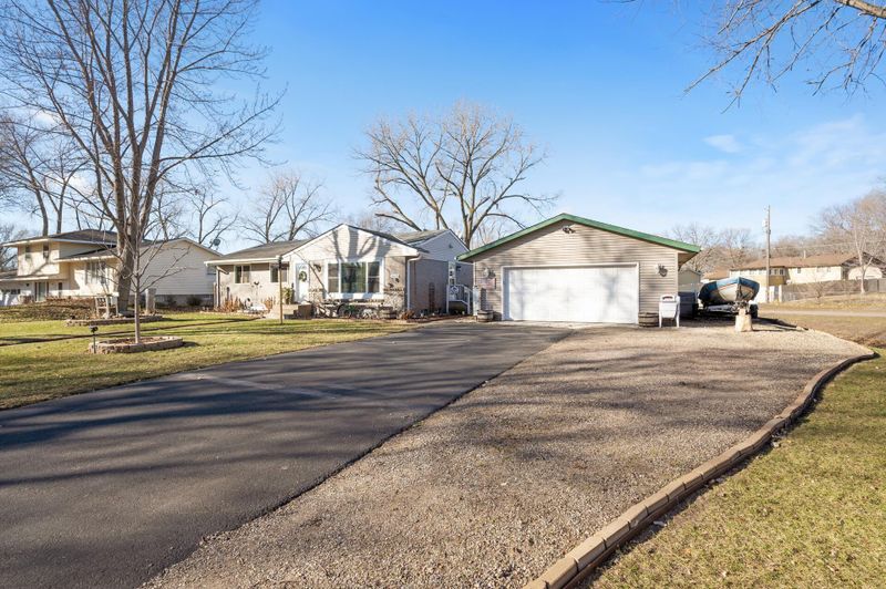 10820 Direct River Dr NW, Coon Rapids, MN 55433
