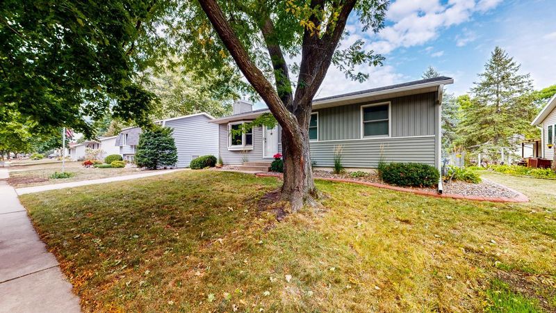 991 19th St SE, Rochester, MN 55904