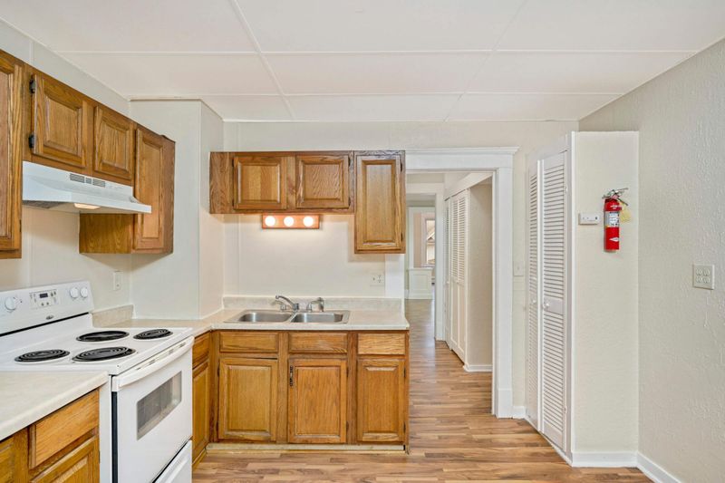 1432 Washington St NE, Minneapolis, MN 55413