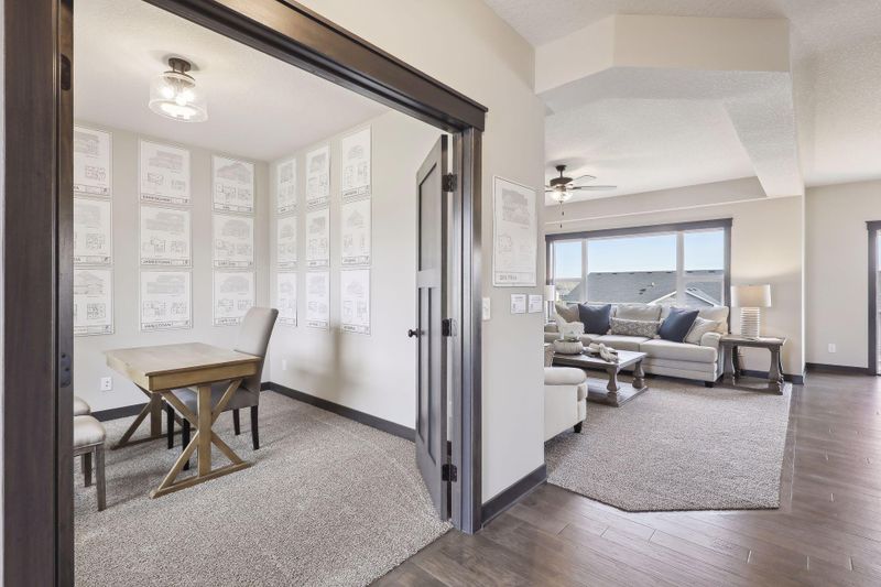 17944 Exeter Cir, Lakeville, MN 55044