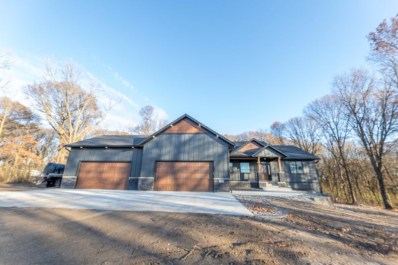 29437 136th St NW, Princeton, MN 55371