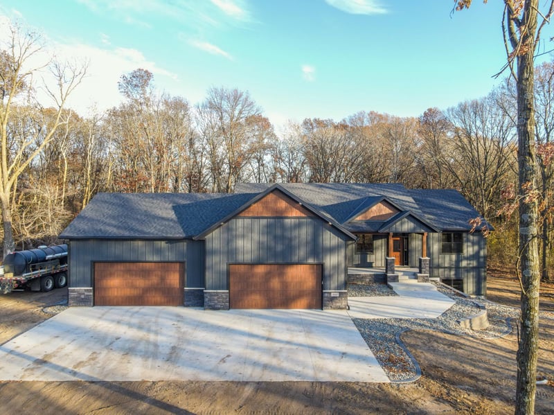 29437 136th St NW, Princeton, MN 55371
