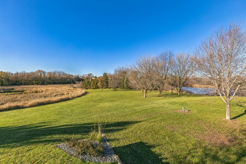 12795 S Robert Trl, Rosemount, MN 55068