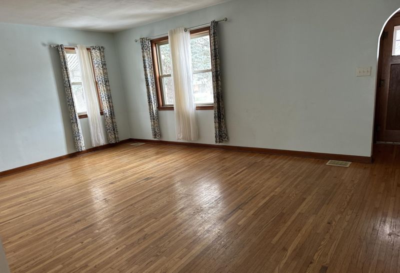 711 Sherman St, Good Thunder, MN 56037