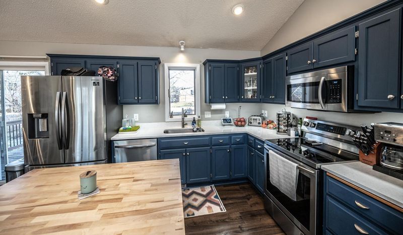 202 Mac St, Elko New Market, MN 55054