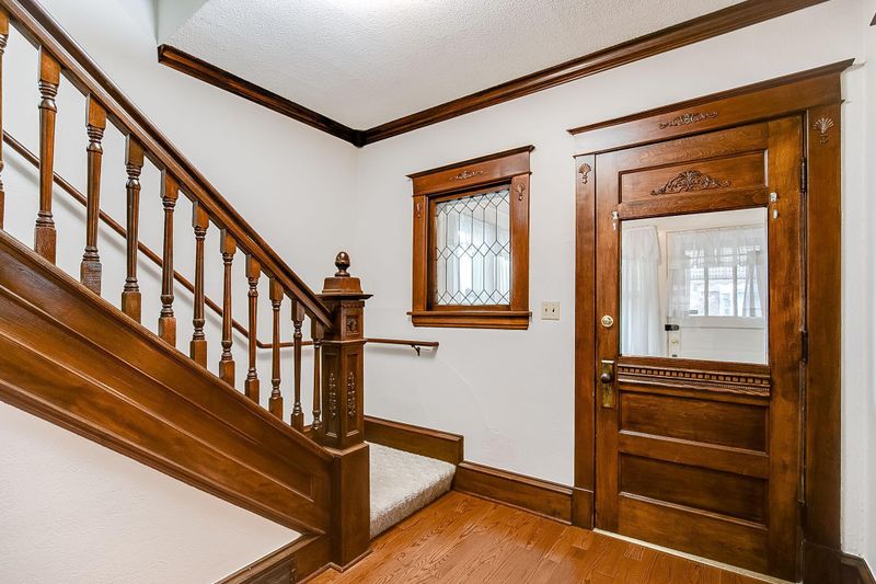 740 Bradley St, Saint Paul, MN 55130