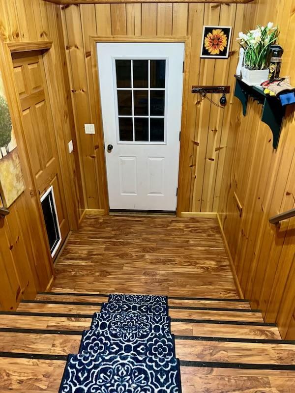 321 Oak St SE, Browns Valley, MN 56219