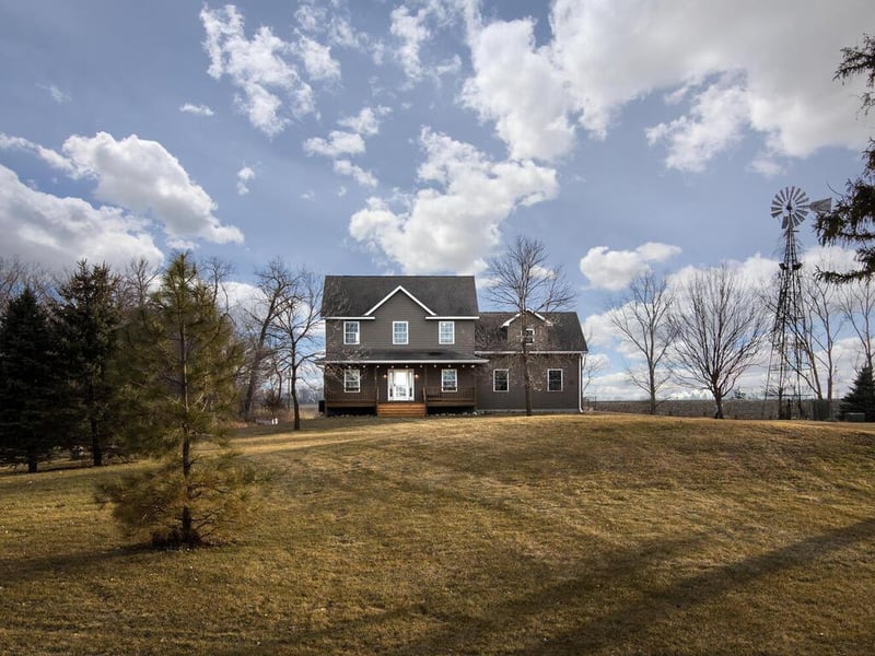 18285 42nd St, New Germany, MN 55367