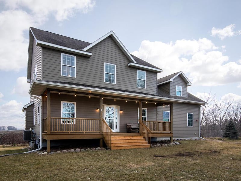 18285 42nd St, New Germany, MN 55367