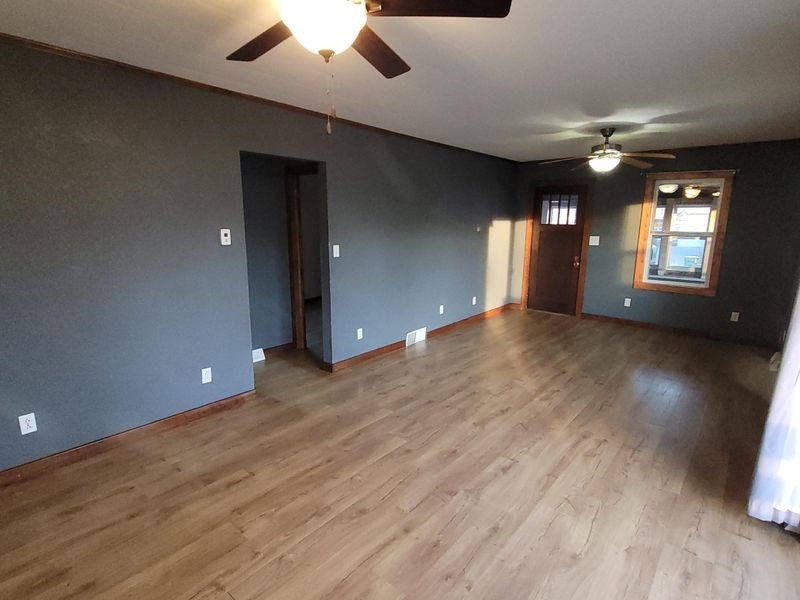 220 7th Ave SE, Pipestone, MN 56164