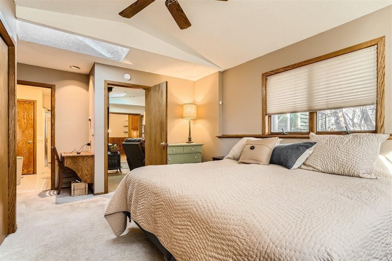 13770 Fordham Ave, Apple Valley, MN 55124
