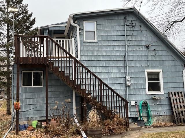 1281 Dale St N, Saint Paul, MN 55117