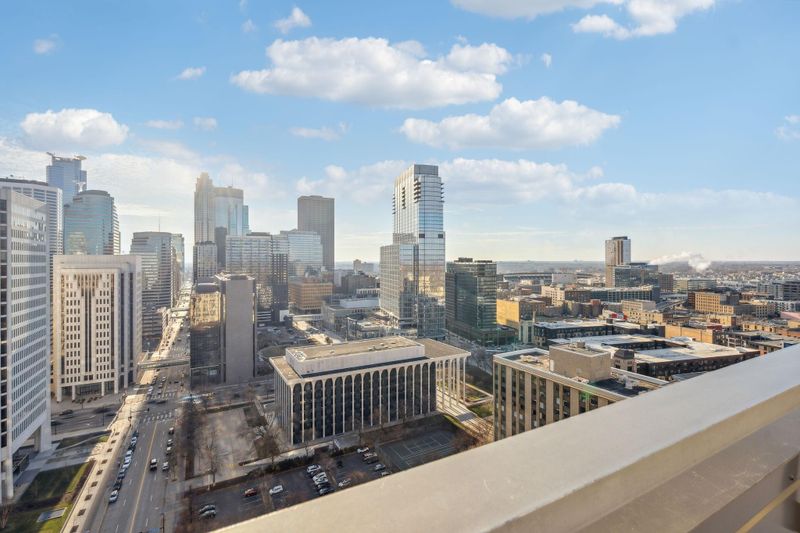 19 S 1st St #B2203, Minneapolis, MN 55401
