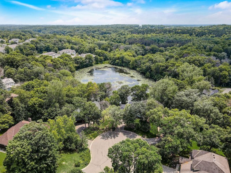 4856 Wellington Ct, Eagan, MN 55122