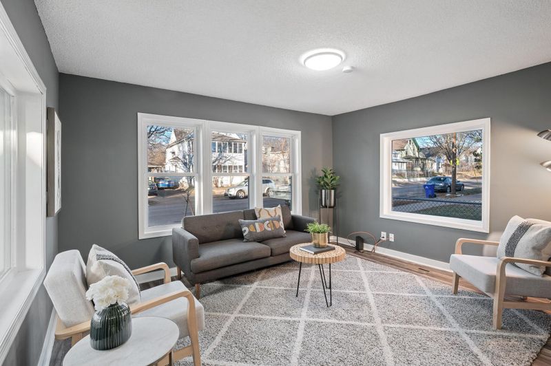 970 Case Ave, Saint Paul, MN 55106