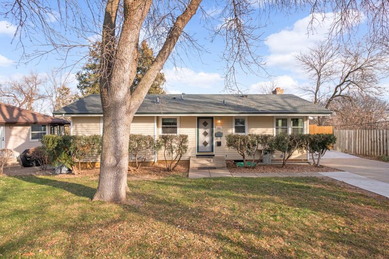 1861 Melrose Ave, Saint Louis Park, MN 55426