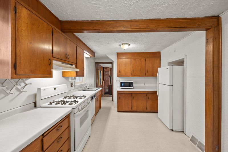7020 County Road 33 SE, Buffalo, MN 55313
