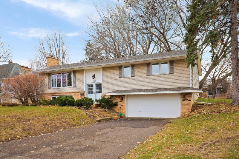 5737 Susan Ave, Edina, MN 55439