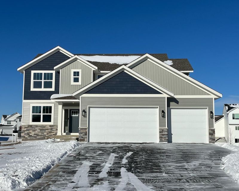 17873 Elder Ave, Lakeville, MN 55044
