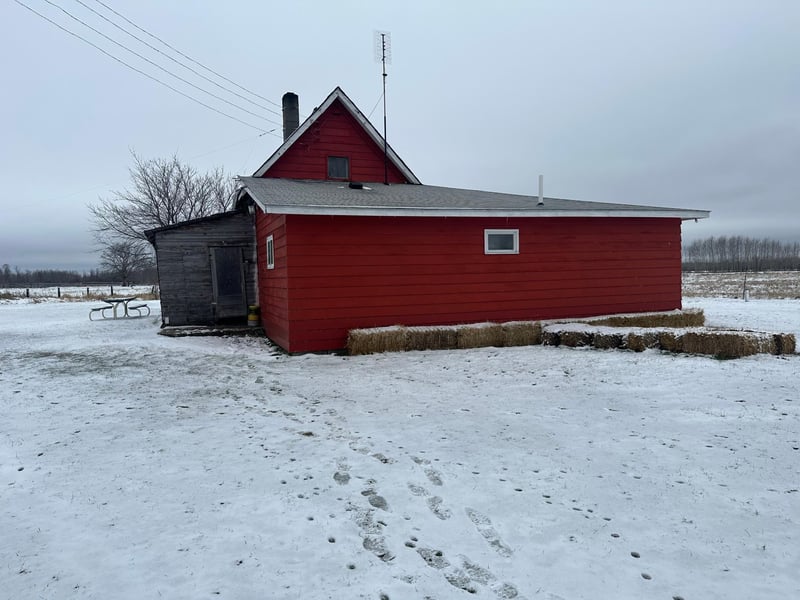 13770 State Highway 89, Wannaska, MN 56761