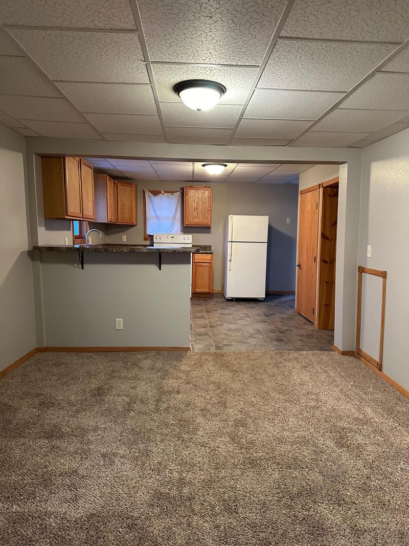 304 E 3rd Ave, Beaver Creek, MN 56116