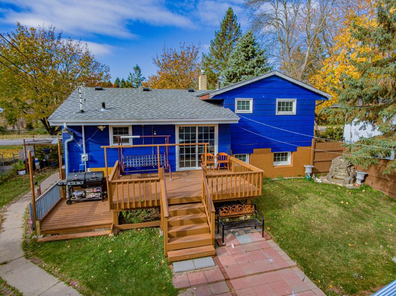42 White Bear Ave N, Saint Paul, MN 55106