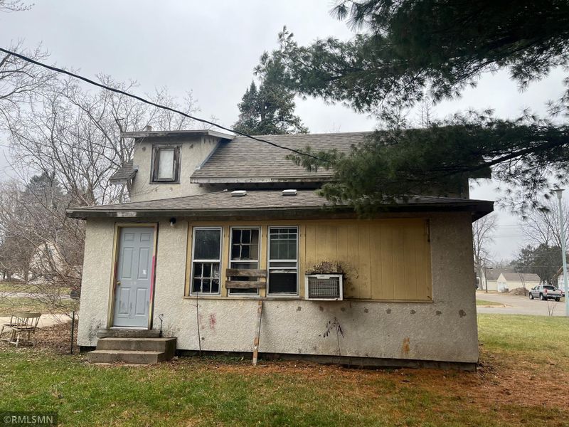 924 7th Ave NE, Brainerd, MN 56401