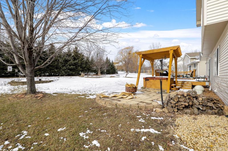 19350 Rush Ct NW, Elk River, MN 55330
