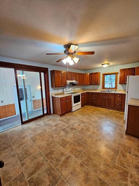 14581 County Highway 6, Lamberton, MN 56152
